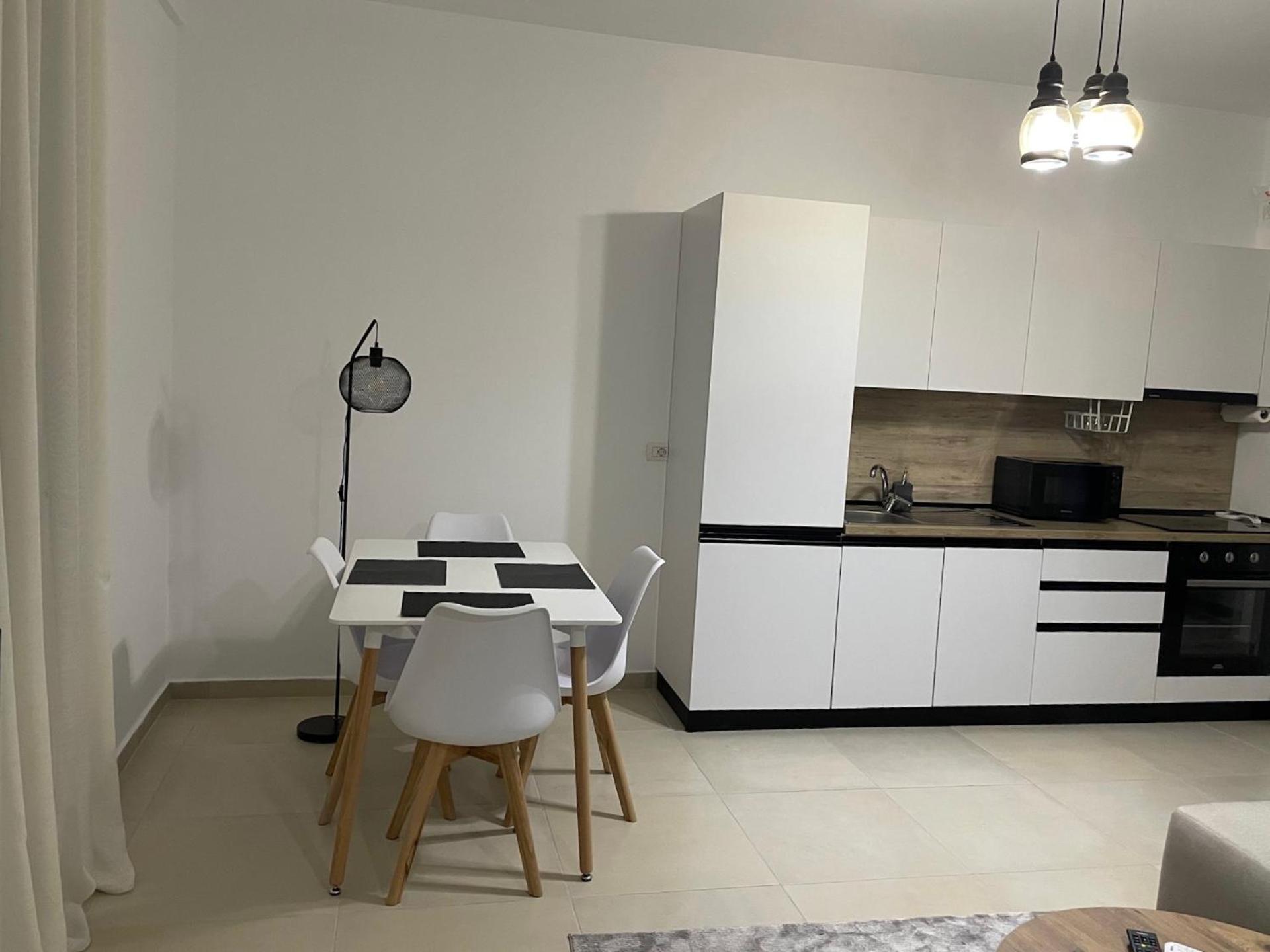 Ama's Flat 2 * Tirana